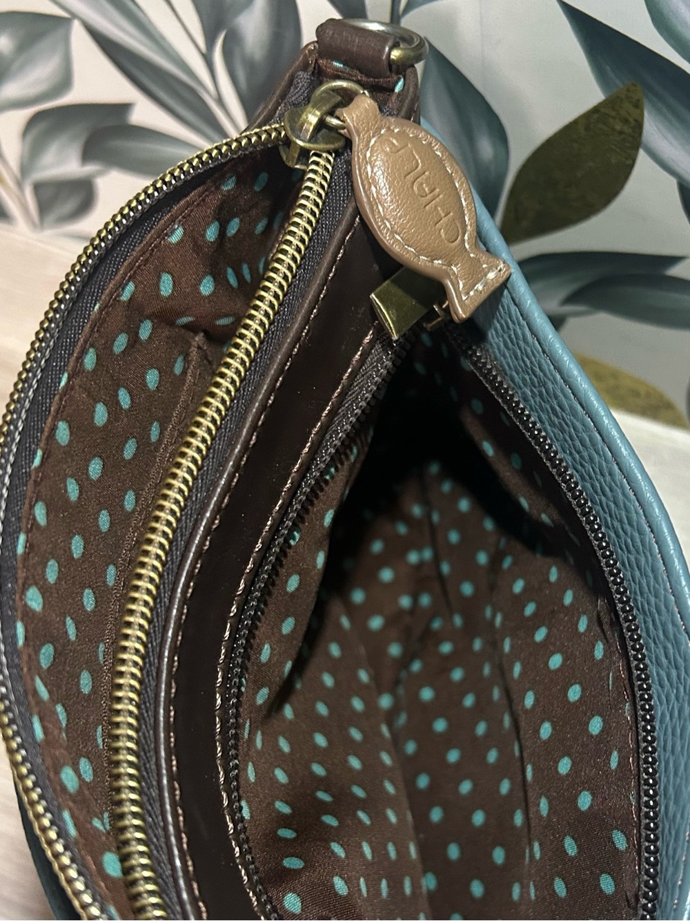 CHALA Fat Cat/Tuxedo Cat Mini Crossbody Bag - Picture 9 of 12